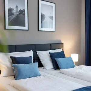 Hotel Wegener, MHG
